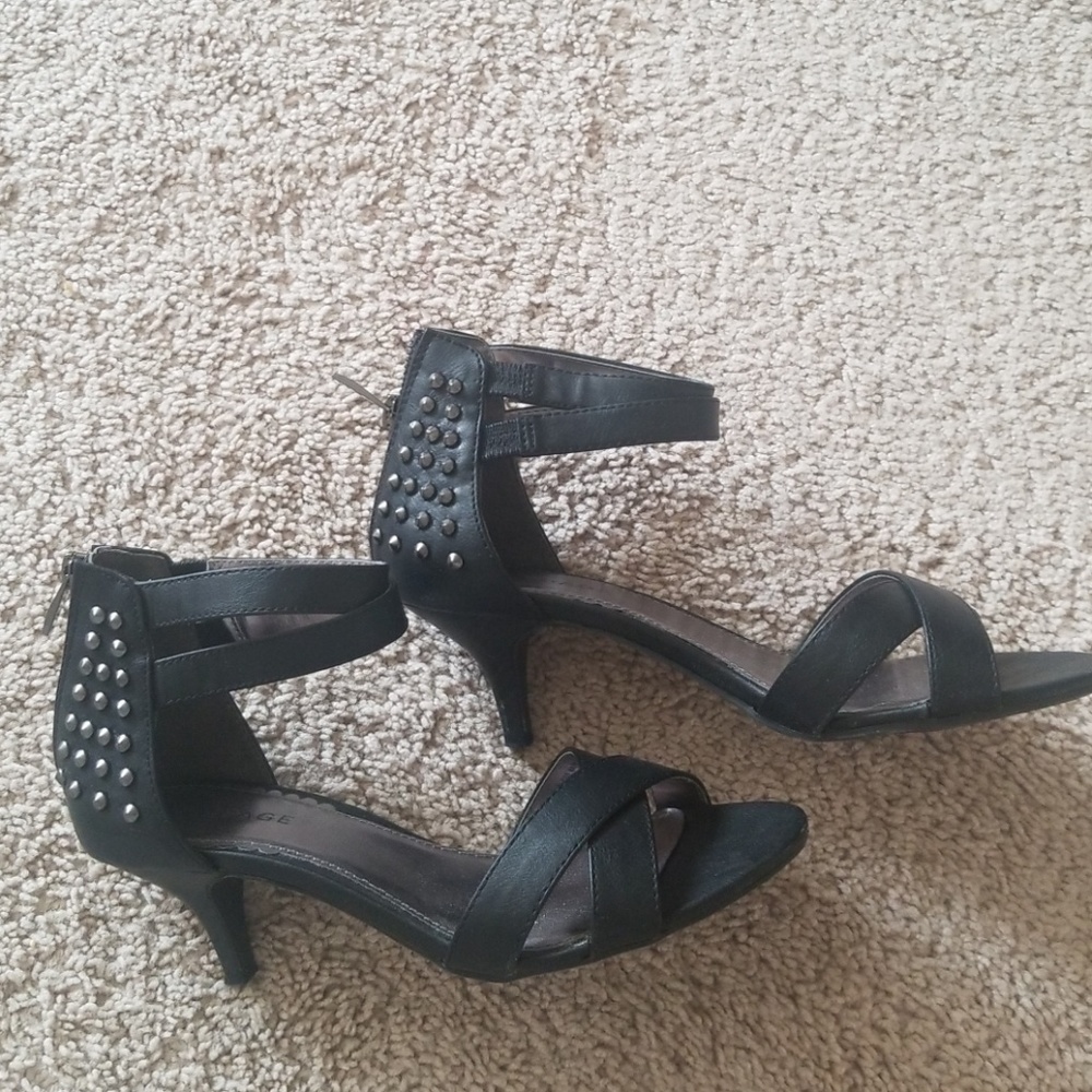 Rampage black studded sandals size 8 NWOT